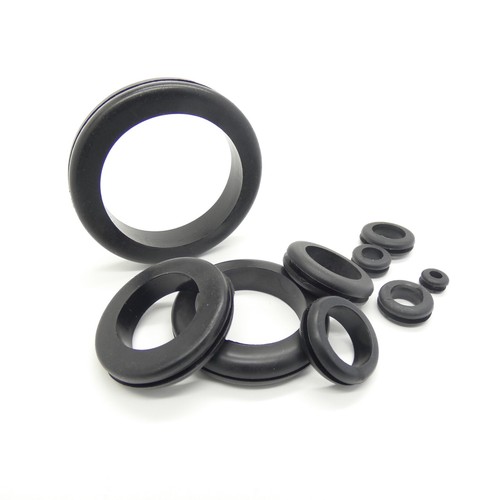 Open grommets black rubber 6mm - open,