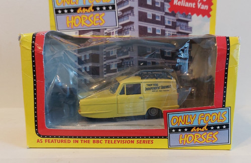 Lledo reliant regal van only - lledo,
