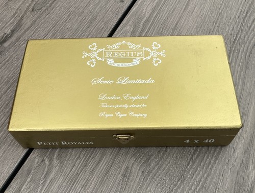 Regius petit royales - regius, wooden