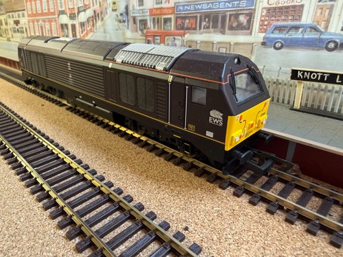 Hornby r2523 ews queens - ews,