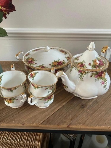 Royal albert old country - country, roses