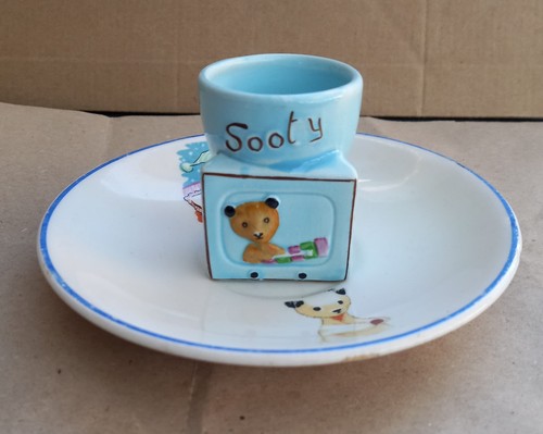 Vintage sooty egg cup - sooty,
