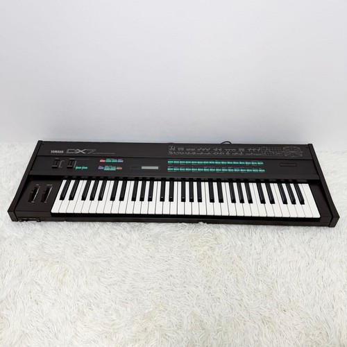 Yamaha dx7 digital - yamaha, keyboard