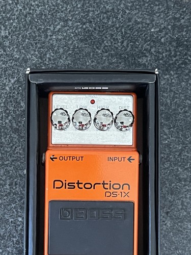Boss distortion guitar - boss, ds-1x