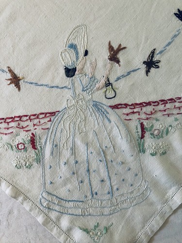 Crinoline lady feeding - feeding, birds