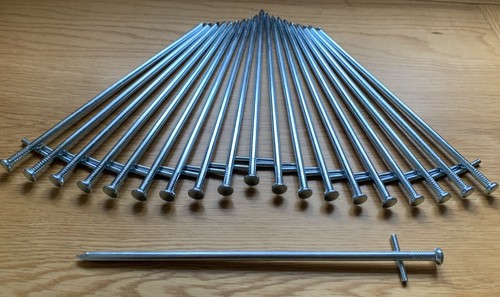 Tarzan rock pegs - pegs, earth