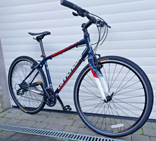 Cannondale Quick 4 hybrid bike with 17.5" aluminium frame & 27 gears