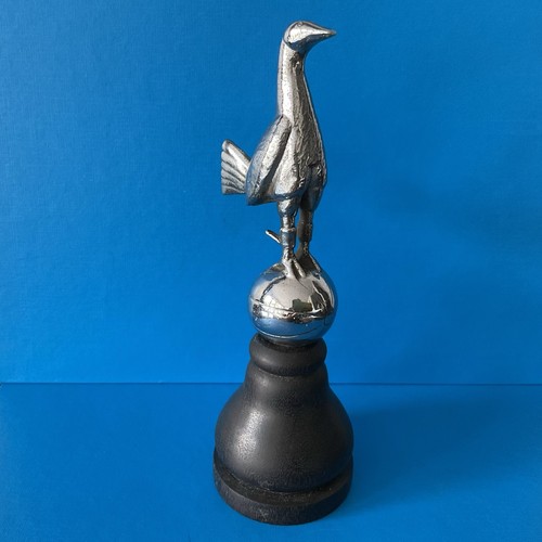 Vintage car mascot cockerel - car, on