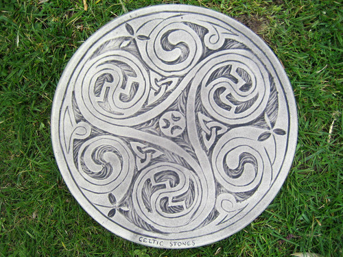 Garden stepping stones triscal - stepping,