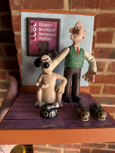 Wallace and gromit - and, alarm