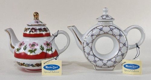 The miniature teapot - miniature,