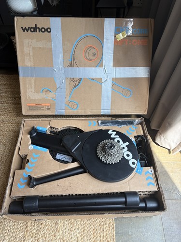 Wahoo kickr core indoor bike - wahoo,