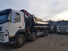 Grab Lorry Hire Essex Suffolk Garden Waste Removal Hardcore Sand Soil No Skips 