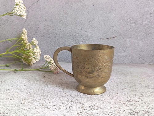 Vintage hand engraved - hand, silver
