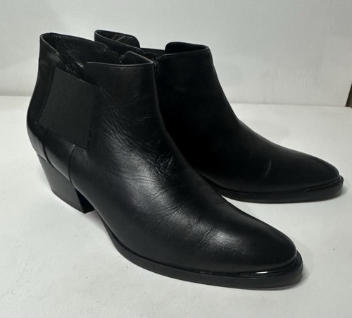 Aquatalia russell bromley - russell,