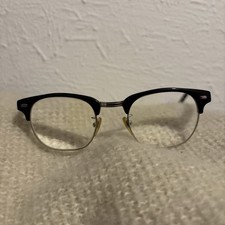 Moscot Yukel Black On Silver