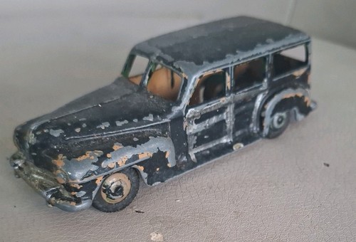 Dinky toys plymouth - dinky,