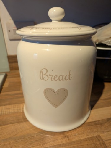 Ceramic large bread bin - ceramic, heart