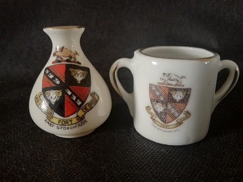 Crested china east - -,