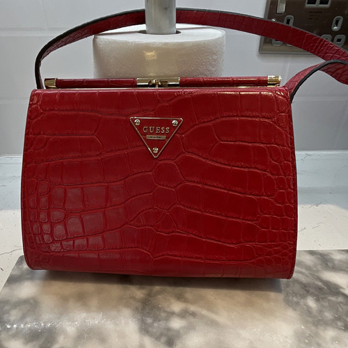 Guess red croc embossed - red,