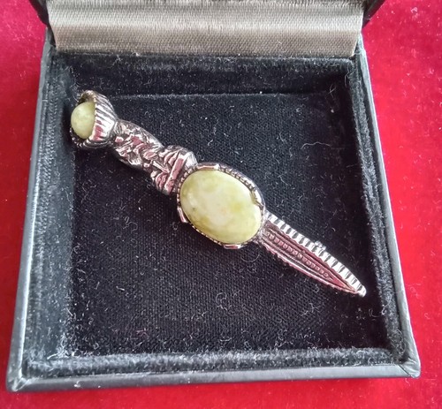 Vintage jewellery celtic green - vintage,