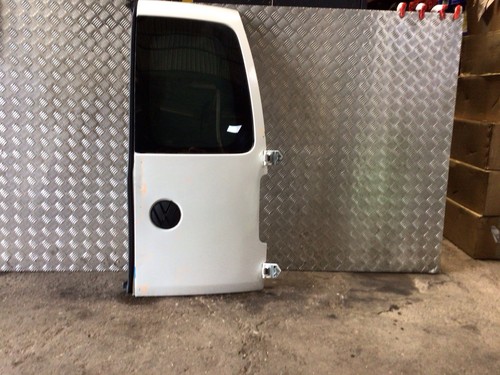Volkswagen caddy maxi - volkswagen, rear