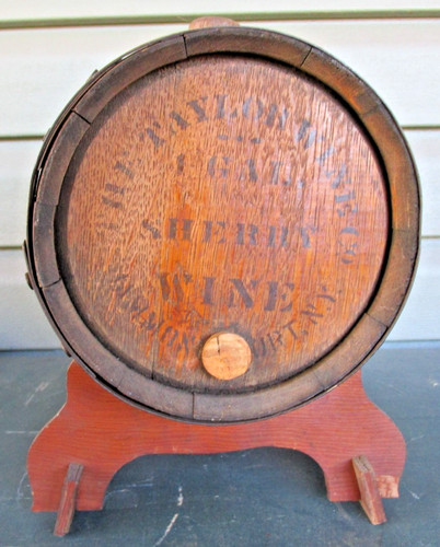 Vintage sherry barrel gallon - 1,