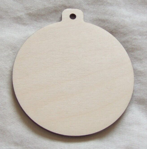 5cm baubles pyrography - baubles, x