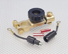 Richbrook Discarnect Car Battery Disconnect Isolator Cut-Off Switch + fuselink