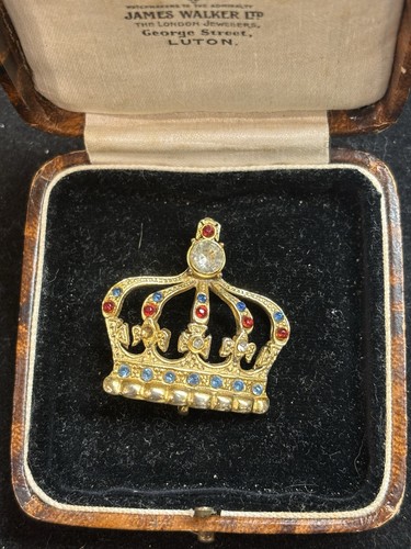 Vintage crown brooch - crown,