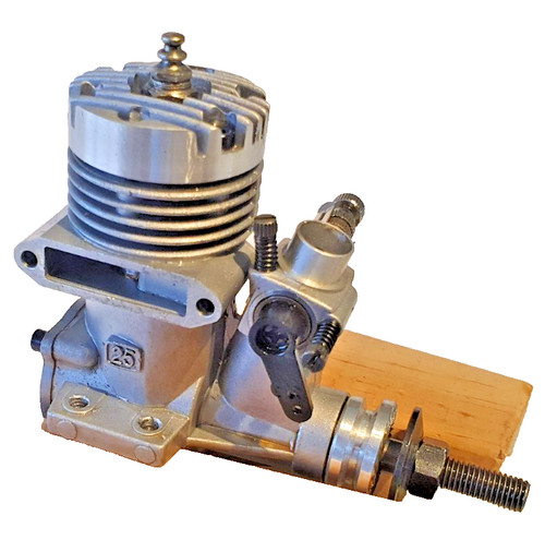 Thunder tiger engine gp 25 - thunder,