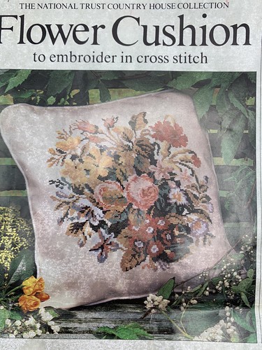 Vtg national trust polyanthus - vtg,