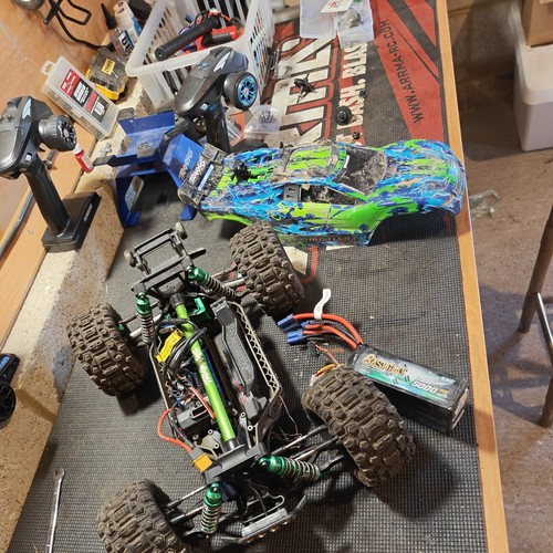 Traxxas rustler 4x4 vxl - traxxas,