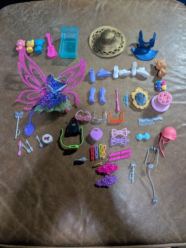 Barbie accessories bundle - accessories,