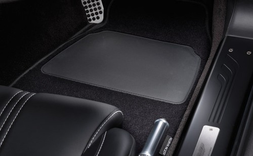 Genuine aston martin db9 - genuine,