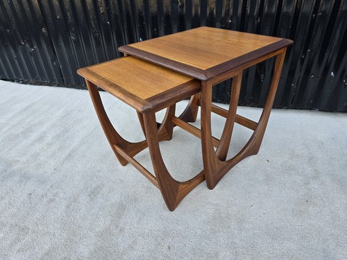 Plan nest teak tables - nest,