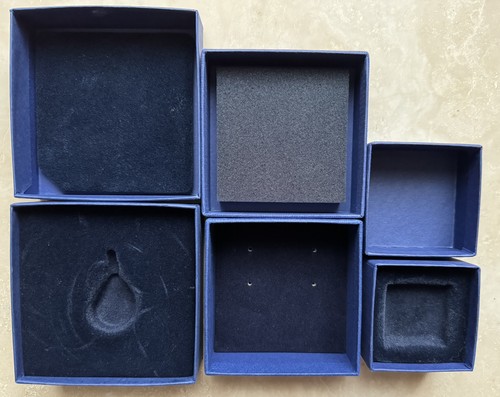 Genuine swarovski empty - genuine,