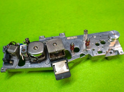Head block track s - head's,