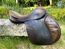 Farrington 17" Saddle Wide