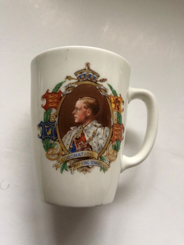 1937 royal doulton - tall, king