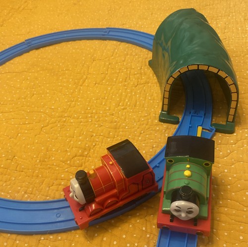 Tomy trackmaster pull back - tomy, and