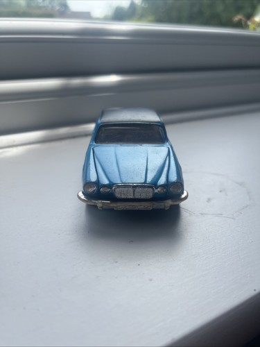 Corgi jaguar xj12c model good - jaguar,