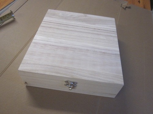 Wooden stoarge box with - wooden,