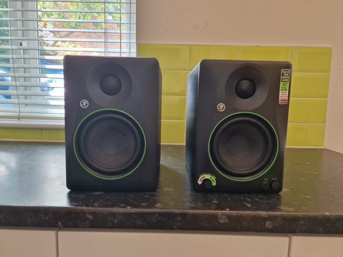 Mackie cr5bt multimedia - mackie, 5.25"