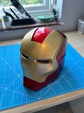 IRON MAN Helmet With Light up Eyes - Cosplay Mask