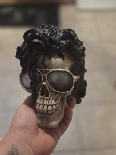 Elvis and style skulls - style,