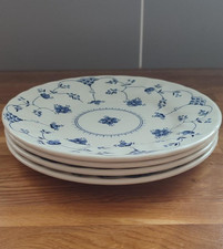 4 Churchill Finlandia side