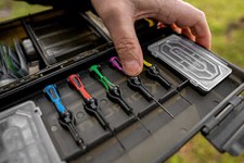 Korum Roving Blox Fully Loaded Fishing Tackle Box With Baiting Tools K0290085