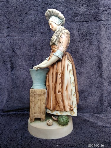 Antique lovely large - 28cm, 11"