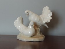 White Doves Figurine Valencia